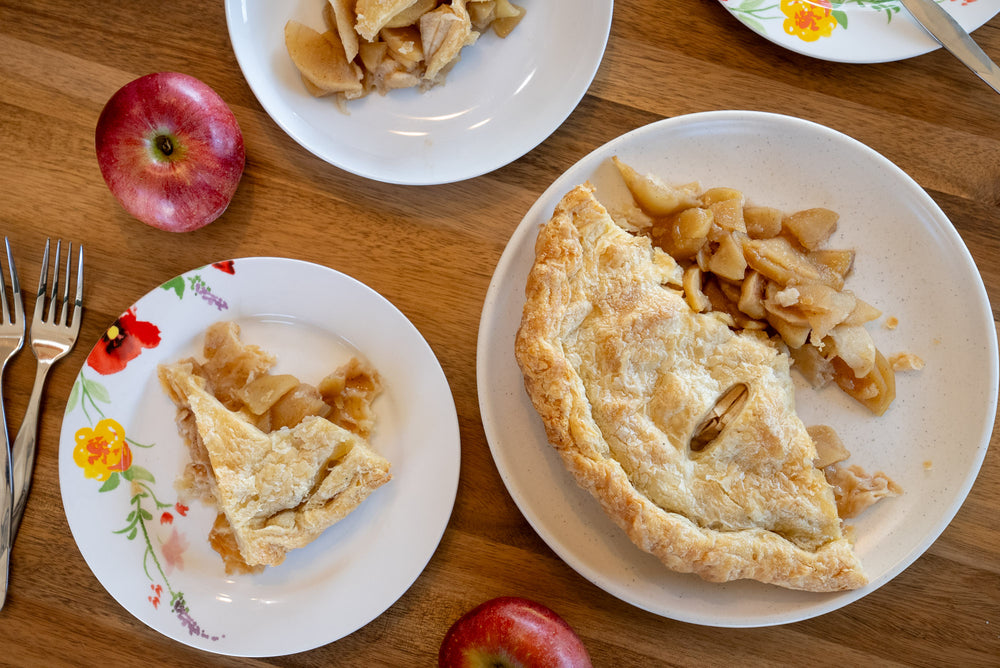 Baking the Perfect Homemade Apple Pie with Friendly City Foodie
